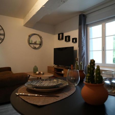 Le Joli'Mans, Appartement Refait A Neuf, Entierement Equipe, Pour 2 Personnes, Proche Quartier Historique Et Centre Le Mans Exterior photo