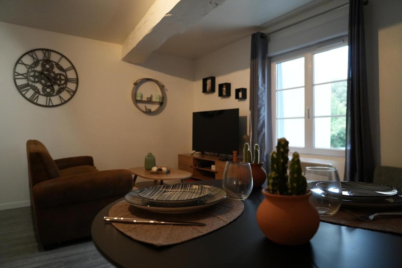 Le Joli'Mans, Appartement Refait A Neuf, Entierement Equipe, Pour 2 Personnes, Proche Quartier Historique Et Centre Le Mans Exterior photo